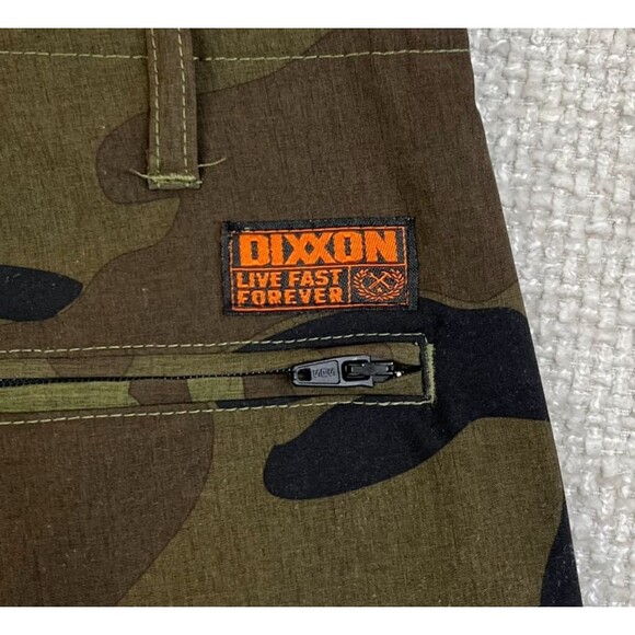 Dixxon Shorts Men's 36 Camo Stretch Lightweight Flat Front Casual Outdoor - Picture 4 of 9